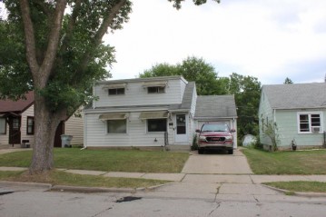 8108 W Scranton Pl, Milwaukee, WI 53218