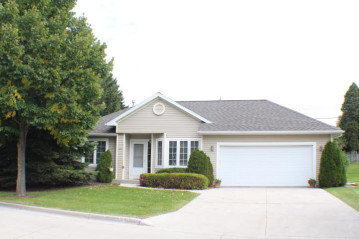 1531 Black Walnut Tr, Sheboygan, WI 53081-5099