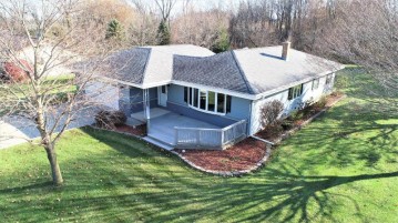 610 Spring Ct, Random Lake, WI 53075