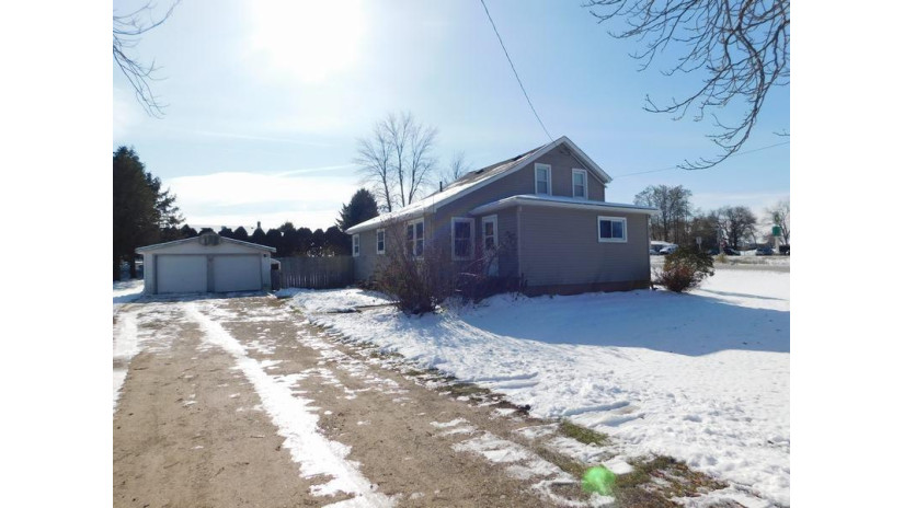 127 E 1st St Waldo, WI 53093 by Realty Executives Integrity~Cedarburg $110,000