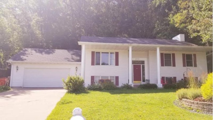 4233 Meadowwood Drive Eau Claire, WI 54701 by Kleven Real Estate Inc $234,900