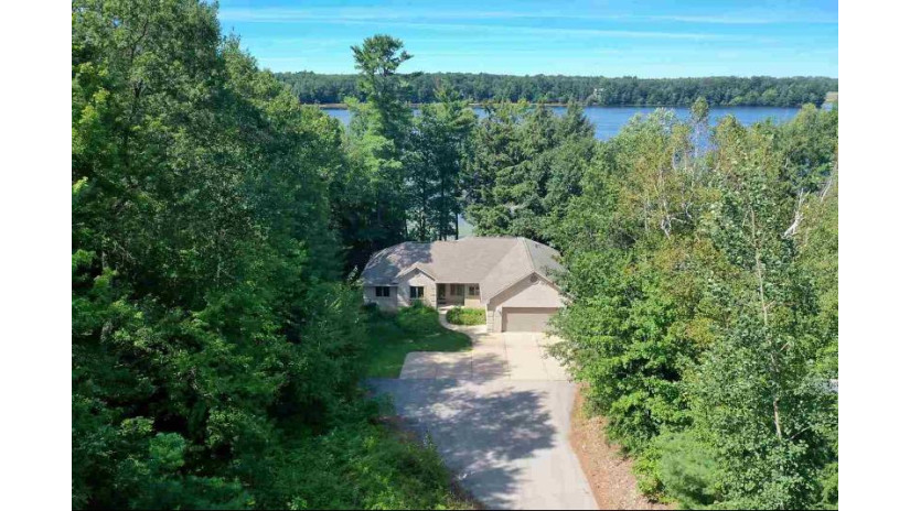 4981 Spirea Road Stiles, WI 54153 by Haen Realty $325,000