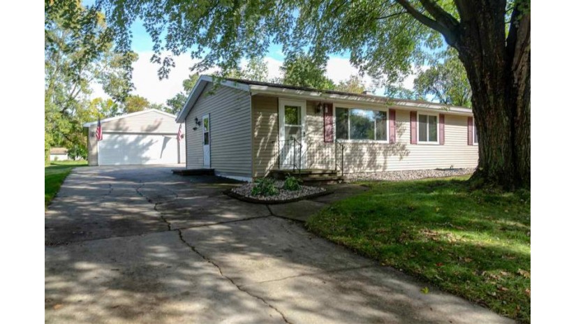 209 Fairway Street Combined Locks, WI 54113 by Score Realty Group, Llc $164,900