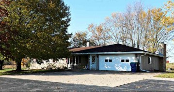 N4425 French Road, Freedom, WI 54913