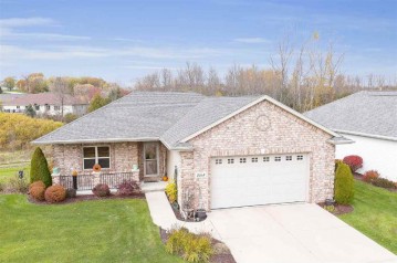 2068 Wisteria Circle, Suamico, WI 54313-3271