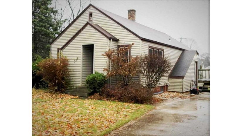 516 Rose Street Kewaunee, WI 54216 by Shorewest Realtors $70,000