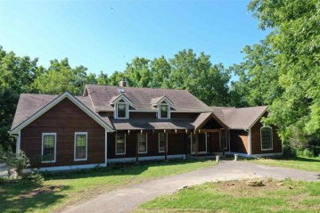 2132 County Road F, Blue Mounds, WI 53517