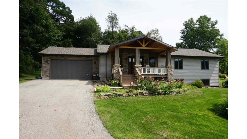 16170 Holiday Rd Tomah, WI 54660 by First Weber Inc $267,900