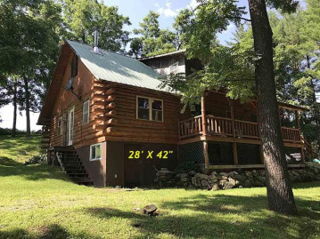 16524 Banker Ln, Rockbridge, WI 53581