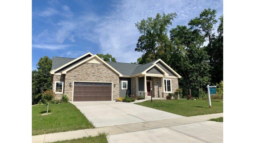 6254 Summit View Dr Fitchburg, WI 53719 by The Mcgrady Group, Llc $495,900