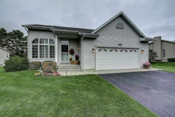 958 Saddle Ridge, Pacific, WI 53901