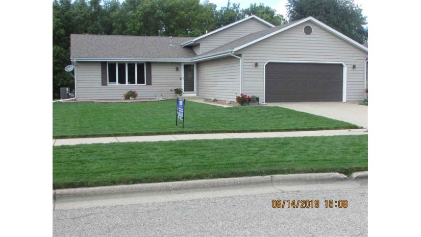 4043 Bordeaux Dr Janesville, WI 53546 by Realty Executives Premier $249,900