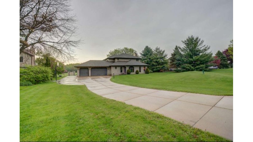 3730 Bull Run Burke, WI 53718 by American, Realtors $299,900