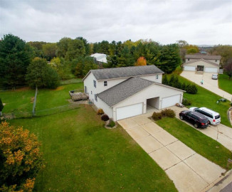 405 David Cir, Arena, WI 53503