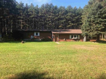 N5531 8th Ave, Oasis, WI 54966