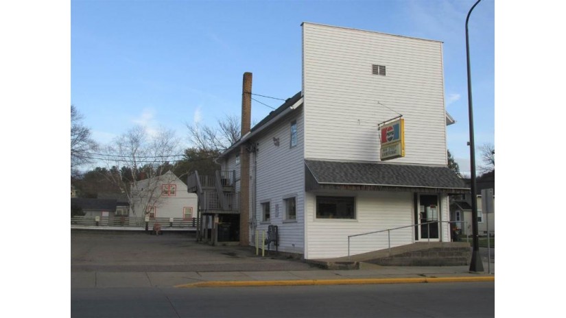 909 N Main St Richland Center, WI 53581 by Century 21 Complete Serv Realty $299,900