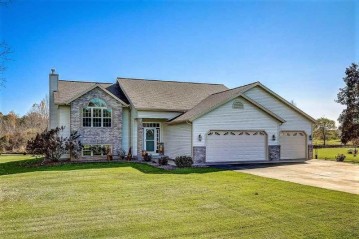 N6869 Tara Rd, Pacific, WI 53954