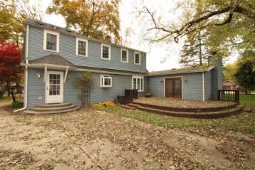 1911 Vail Terr, Turtle, WI 53511-3148