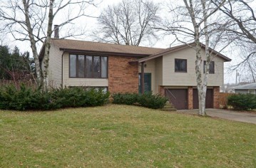 3581 Rankin Rd, Blooming Grove, WI 53558