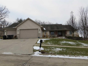 357 Wildfire Ct, Milton, WI 53563