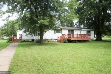 341 8th Ave, Clear Lake, WI 54005