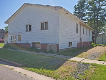 115 North Thomas Street, Loyal, WI 54446