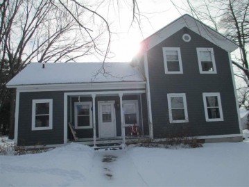 201 Mill Street, Amherst, WI 54406