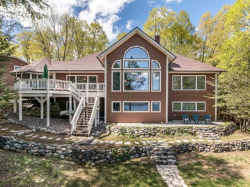 8364 Mockler Rd, Minocqua, WI 54548