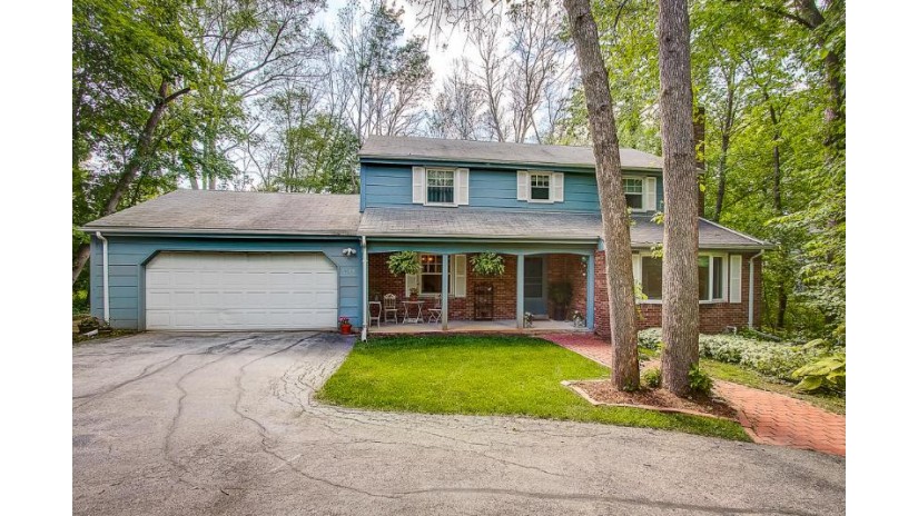 9083 N Lake Dr Bayside, WI 53217 by Powers Realty Group $339,900