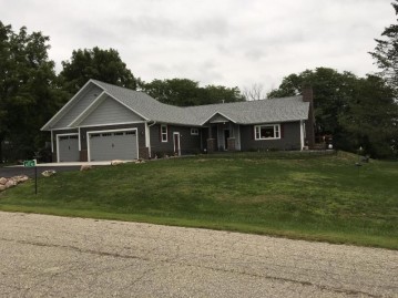 N7742 Asta Dr, La Grange, WI 53121-2706