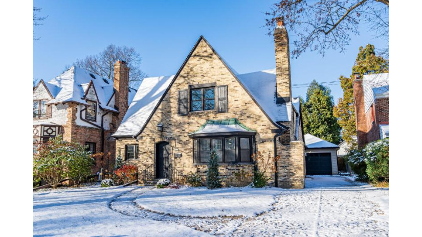 4607 N Cramer St Whitefish Bay, WI 53211 by Keller Williams Realty-Milwaukee North Shore $1,000,000