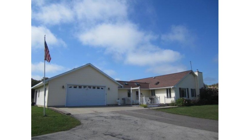 N2585 Timberland Way Grover, WI 54157 by Broadway Real Estate $169,900