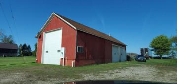 2120 E County Rd V, Mishicot, WI 54228