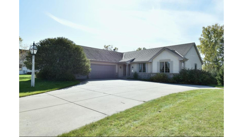 551 W Red Pine Cir Dousman, WI 53118 by Patrick Bolger Realty Group $365,000