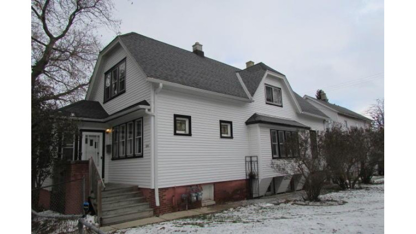 2436 N Dousman St Milwaukee, WI 53212 by Coldwell Banker Realty $279,900