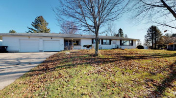 N1644 Poeppel Rd, Koshkonong, WI 53538-9329