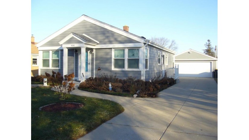 4646 N 101st St Wauwatosa, WI 53225 by Koshere Realty $189,900