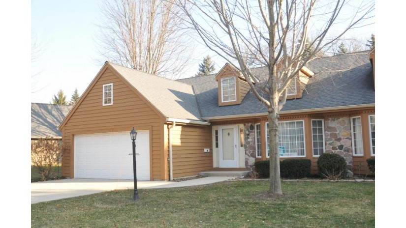 3844 S Oakridge Ct Greenfield, WI 53228 by Homestead Realty, Inc $275,000