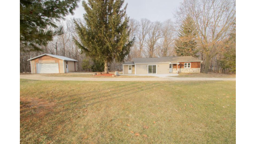 N1061 Poplar Grove Rd Lebanon, WI 53098 by Realty Executives Platinum $229,900