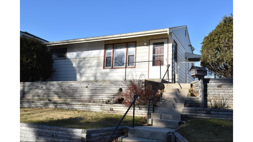 3834 E Hammond Ave Cudahy, WI 53110 by Keller Williams Realty-Milwaukee Southwest $135,000