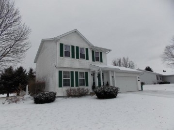 623 Woodberry St, Marshall, WI 53559