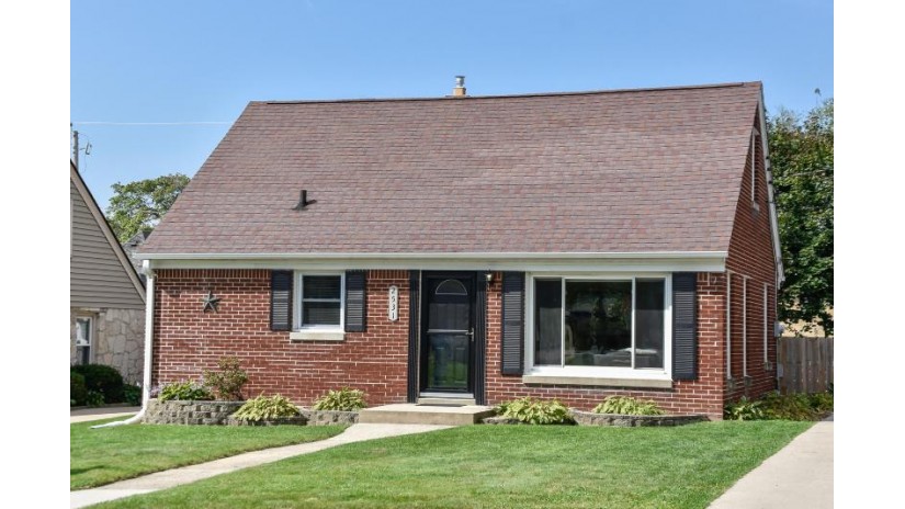 2531 N 80th St Wauwatosa, WI 53213 by Firefly Real Estate, LLC $279,900