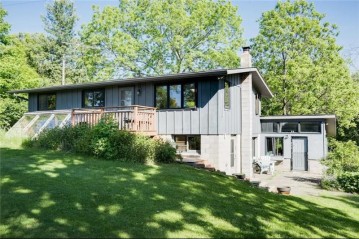 19906 Lawrence Creek Road, Shafer, MN 55074