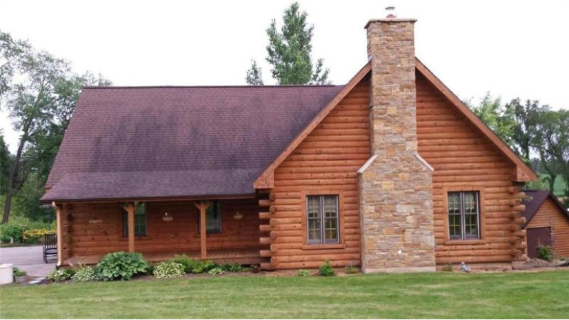 5761 Substation Road Lancaster, WI 53813 by High Point Realty & Auction $285,000