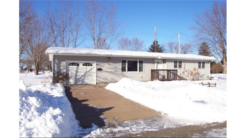 1605 Douglas Street Menomonie, WI 54751 by Rassbach Realty Llc $145,000