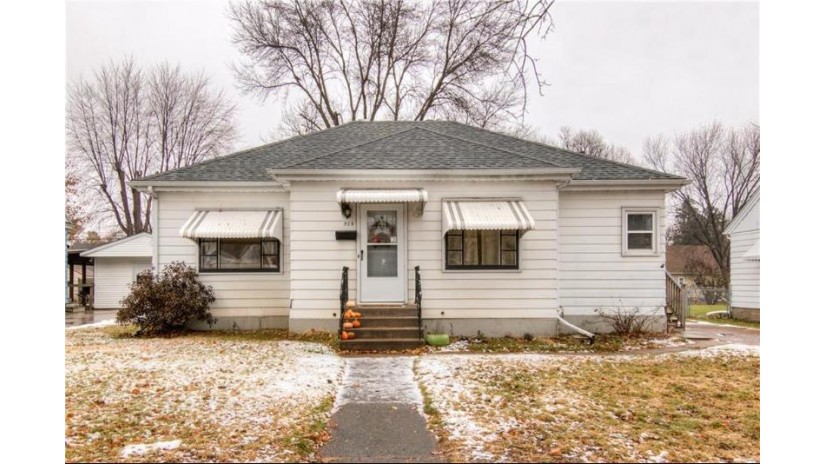 928 Marshall Street Eau Claire, WI 54703 by Re/Max Real Estate Group $135,000