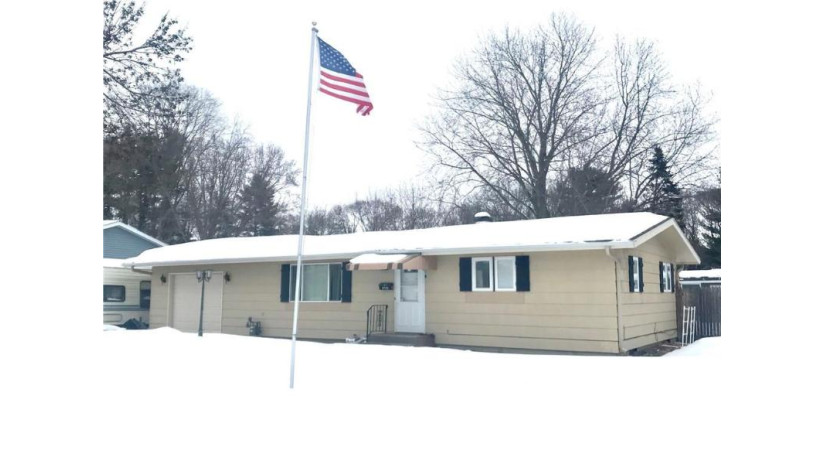 1722 Wilson Street Menomonie, WI 54751 by Rassbach Realty Llc $139,900