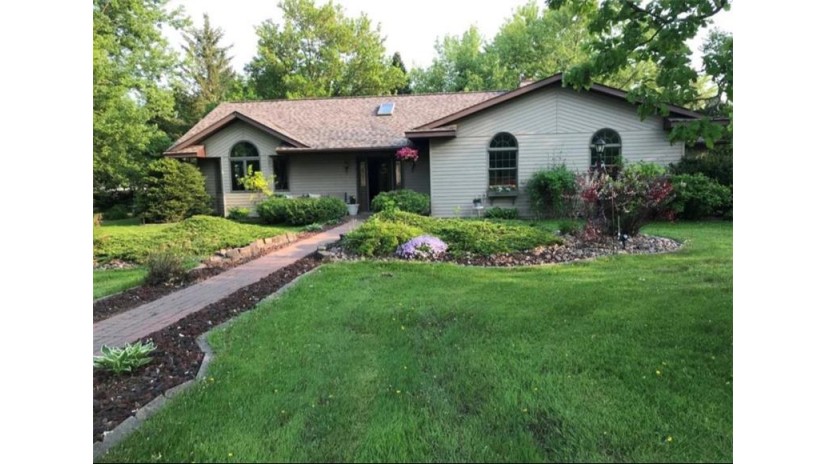 600 Thorp Street Thorp, WI 54771 by Cb Brenizer/Chippewa $225,000