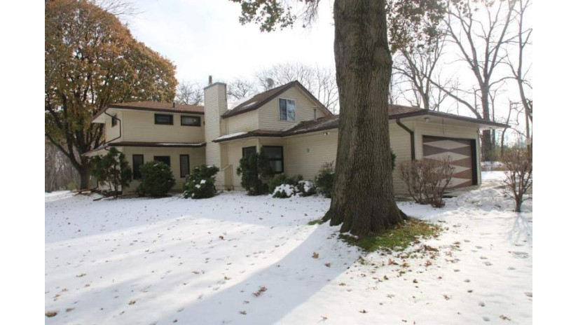 150 E Oak Street Cedarville, IL 61013 by Berkshire Hathaway Homeservices Crosby Starck Re $145,000