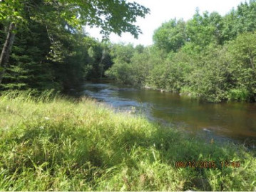 Poachers Run Lane LOT 6, Silver Cliff, WI 54104-0000